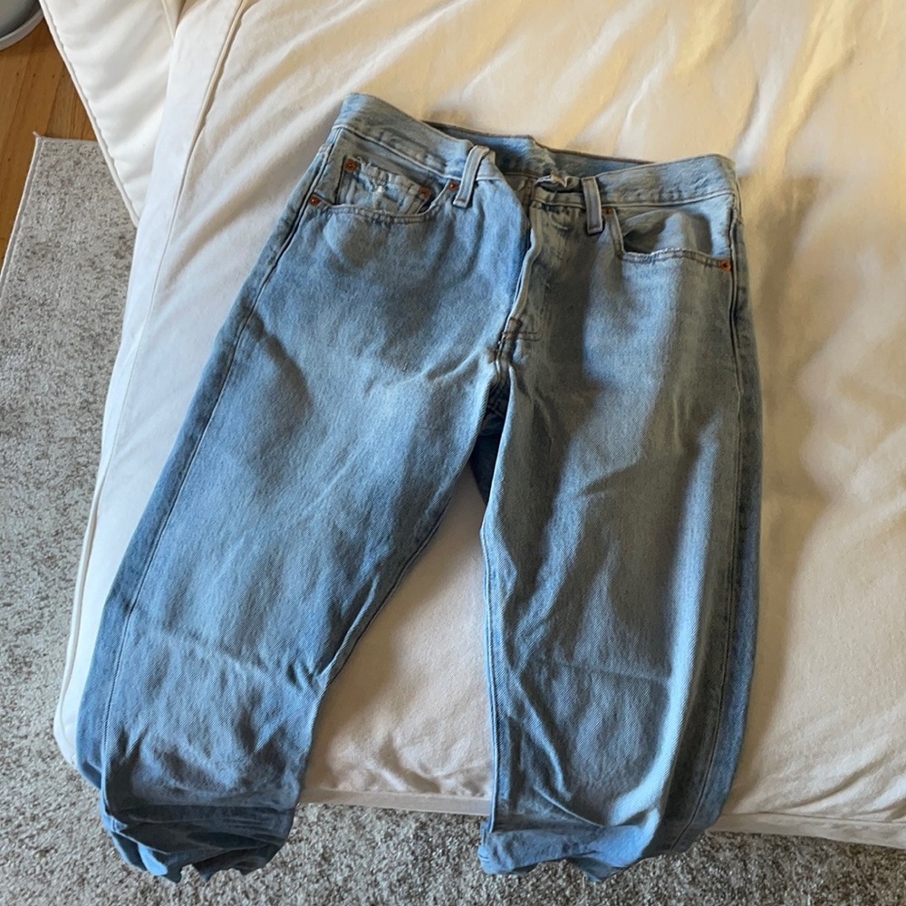Levis 501 S  skinny light wash